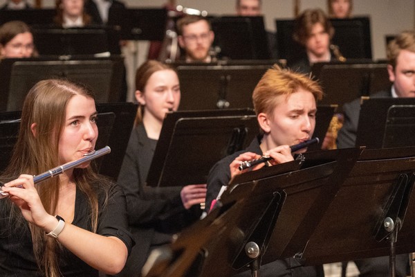 Flute and piccolo players in concert band