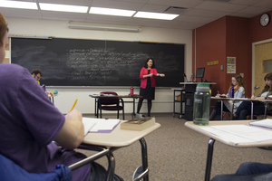 Dr. Amy Weldon teaches Advanced Creative Writing to Luther students.