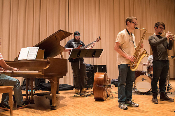 Student composer Pablo Gómez-Estévez '17 and his combo perform an original composition during a masterclass with The Bad Plus in 2017.